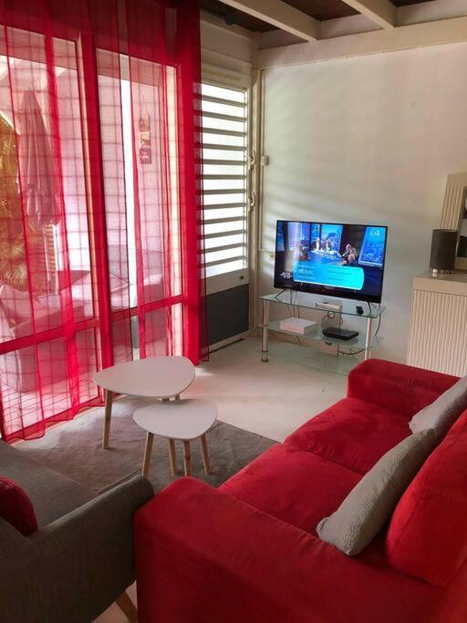 Nogent Sainte-Rose: Villa Avec Piscine Privee מראה חיצוני תמונה